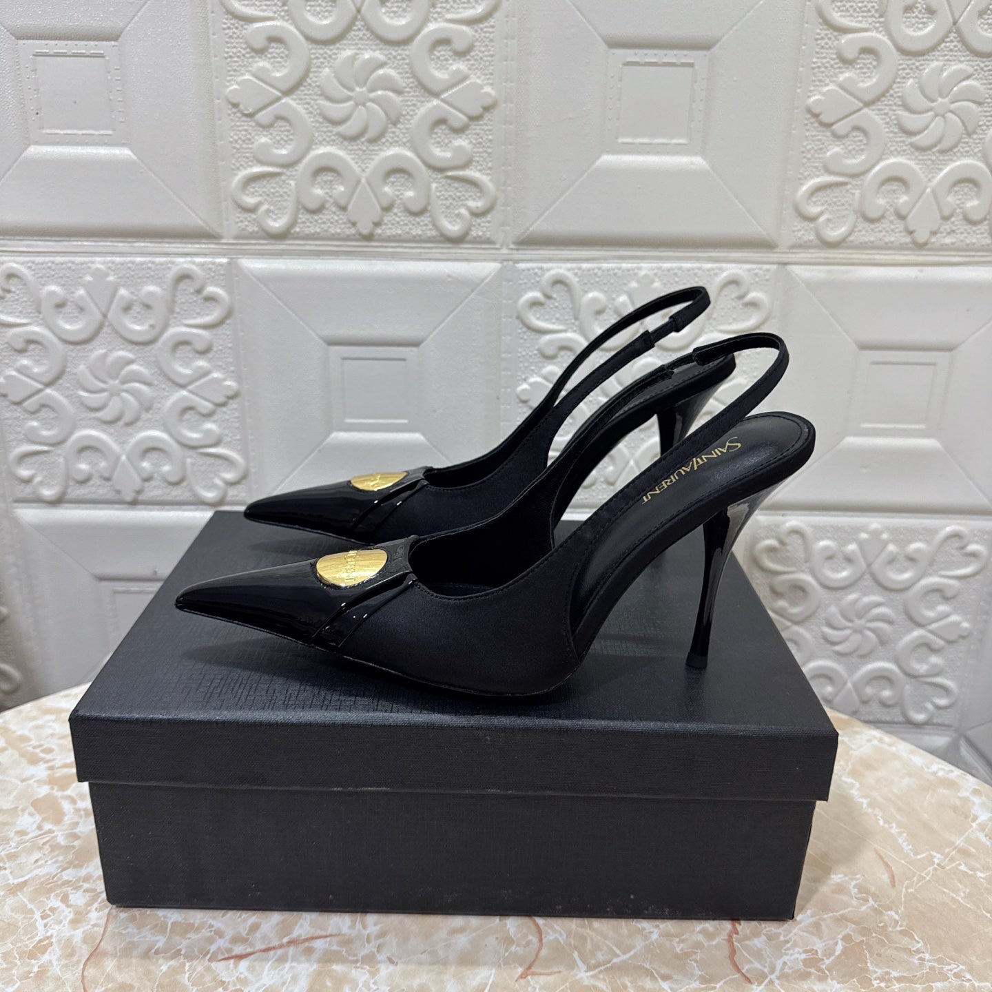 26FW New YSL Logo High Heels 👠(height: 10.5cm)