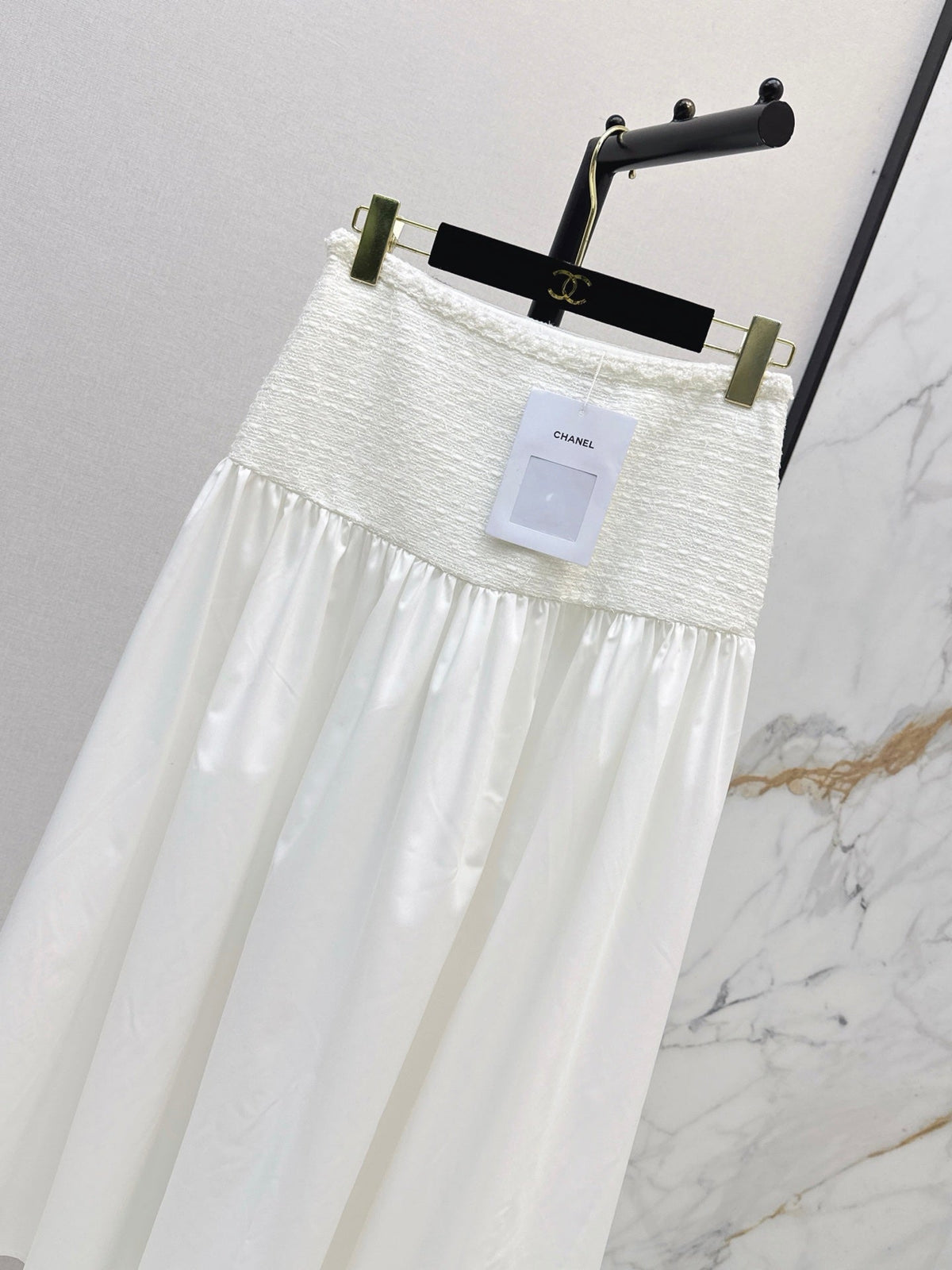 26FW New Knitted & Paneled Midi Skirt 🤍