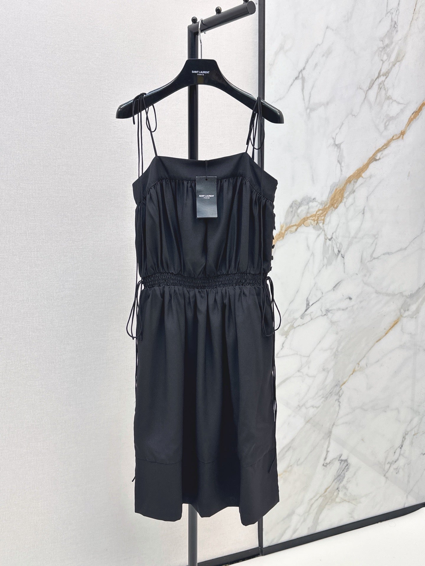 26FW New: French Minimalist Lightweight Slit Camisole Dress 🖤