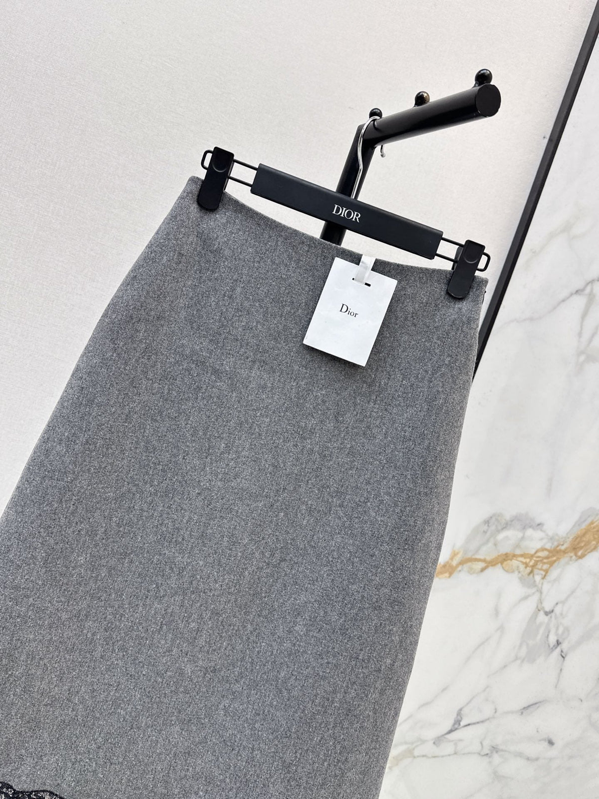 26FW New High-Waisted A-Line Skirt with Lace Paneling 🩶
