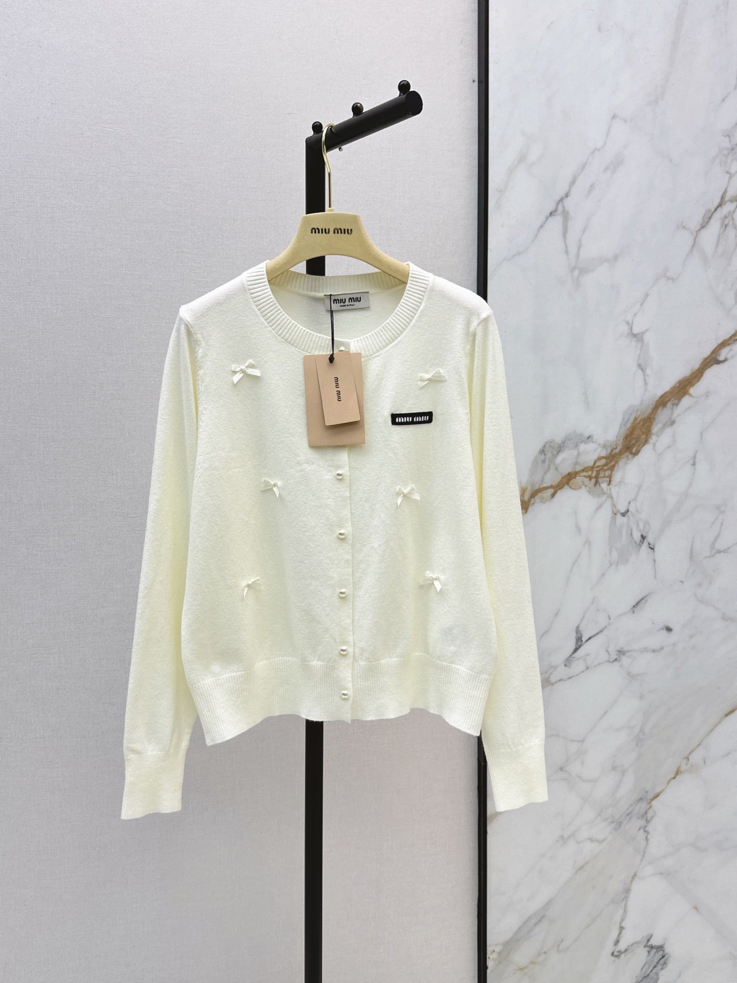 26FW New Crew-Neck Cardigan with Bow Detail 🖤