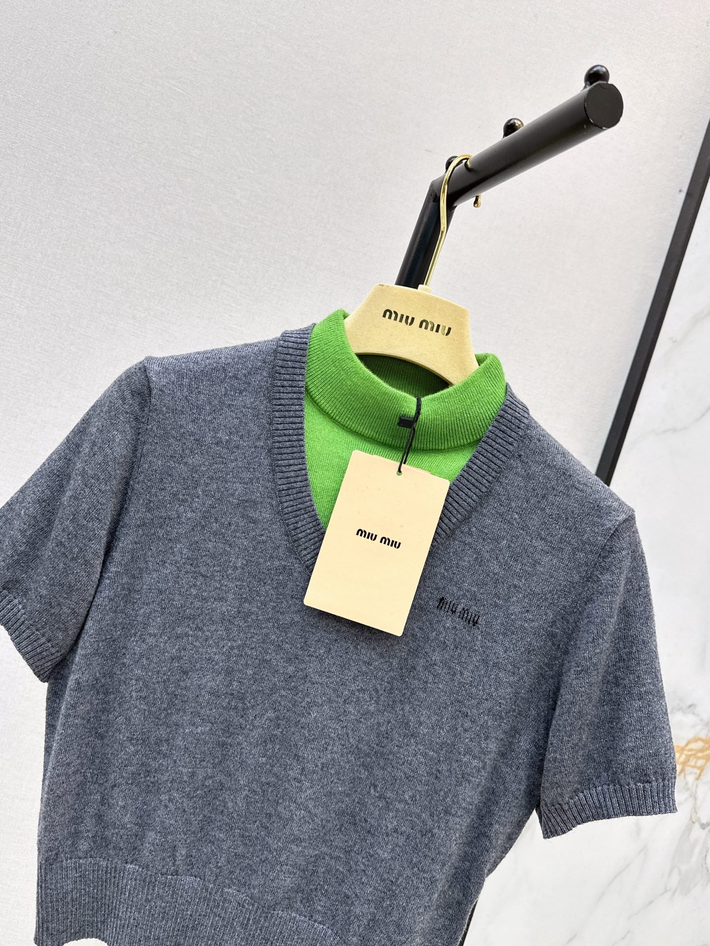 26FW New Mock-Layer High-Neck Cropped Knit Top 🩶